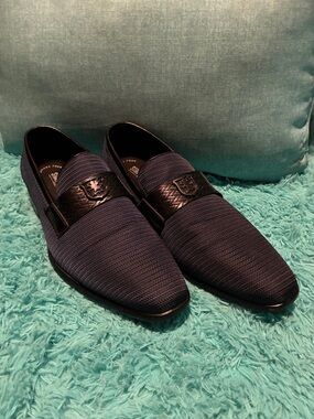 Stacy Adams Navy Knit Slip-On Loafers with Black Embossed Band